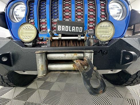 Used 2021 Jeep Gladiator Mojave image 34