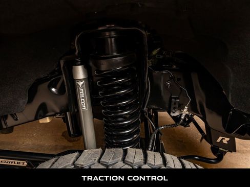 Used 2023 Ford F250 Lariat image 13