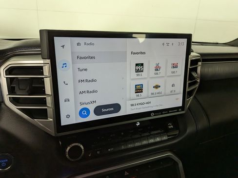 Used 2024 Toyota Tundra Platinum image 25