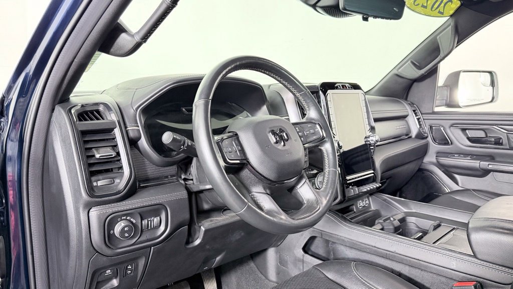 Used 2023 RAM 1500 Limited AWD/4WD image 16
