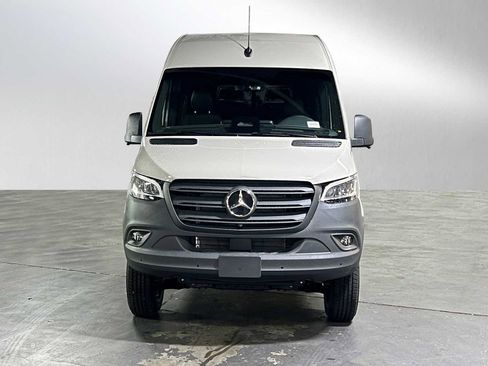 New 2026 Mercedes-Benz Sprinter 2500 image 8