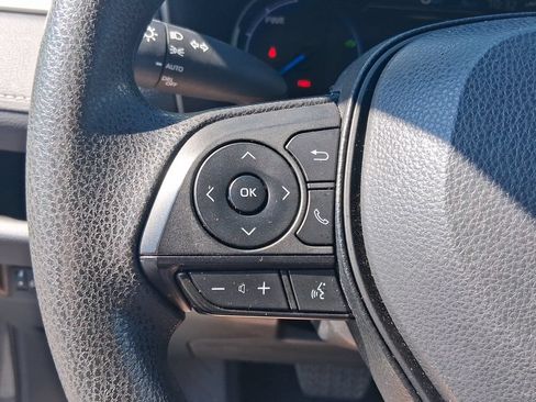 Used 2025 Toyota RAV4 XLE AWD/4WD image 26