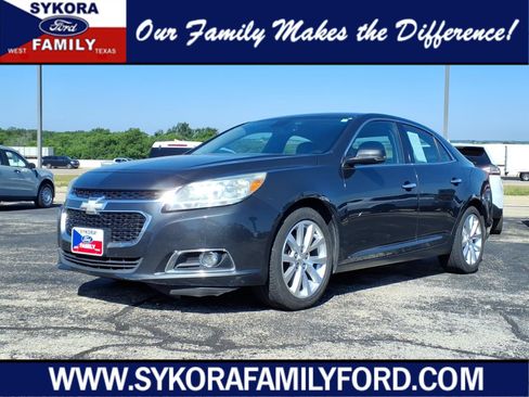 Used 2015 Chevrolet Malibu LTZ FWD image 1