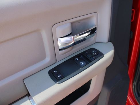 Used 2011 RAM 1500 Classic SLT w/ Popular Equipment Group RWD image 12