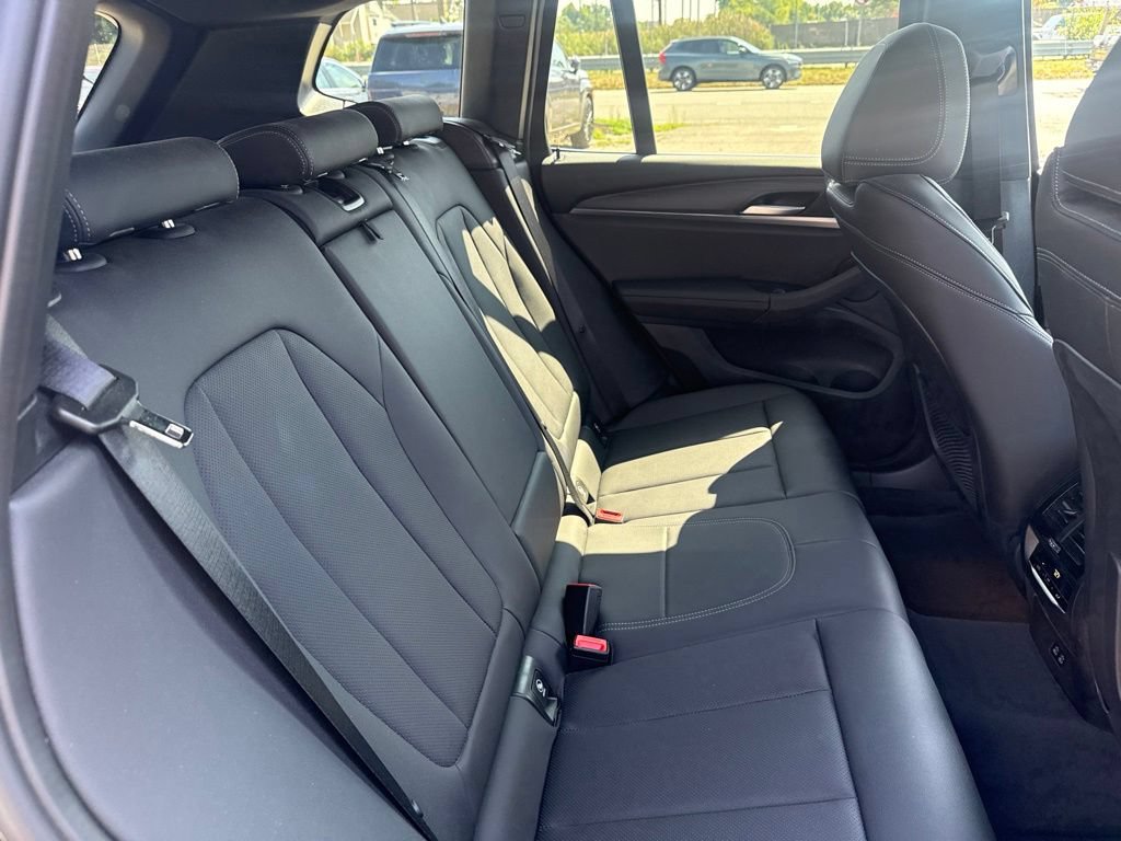 Used 2023 BMW X3 xDrive30i w/ Premium Package w/ZPA AWD/4WD image 23