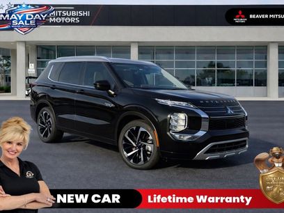 New 2025 Mitsubishi Outlander SEL