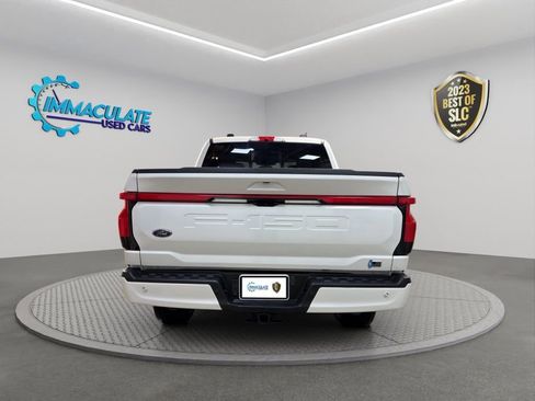 Used 2022 Ford F150 Lightning Lariat w/ Tow Technology Package image 4