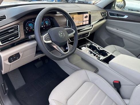 New 2026 Volkswagen Atlas SEL AWD/4WD image 10