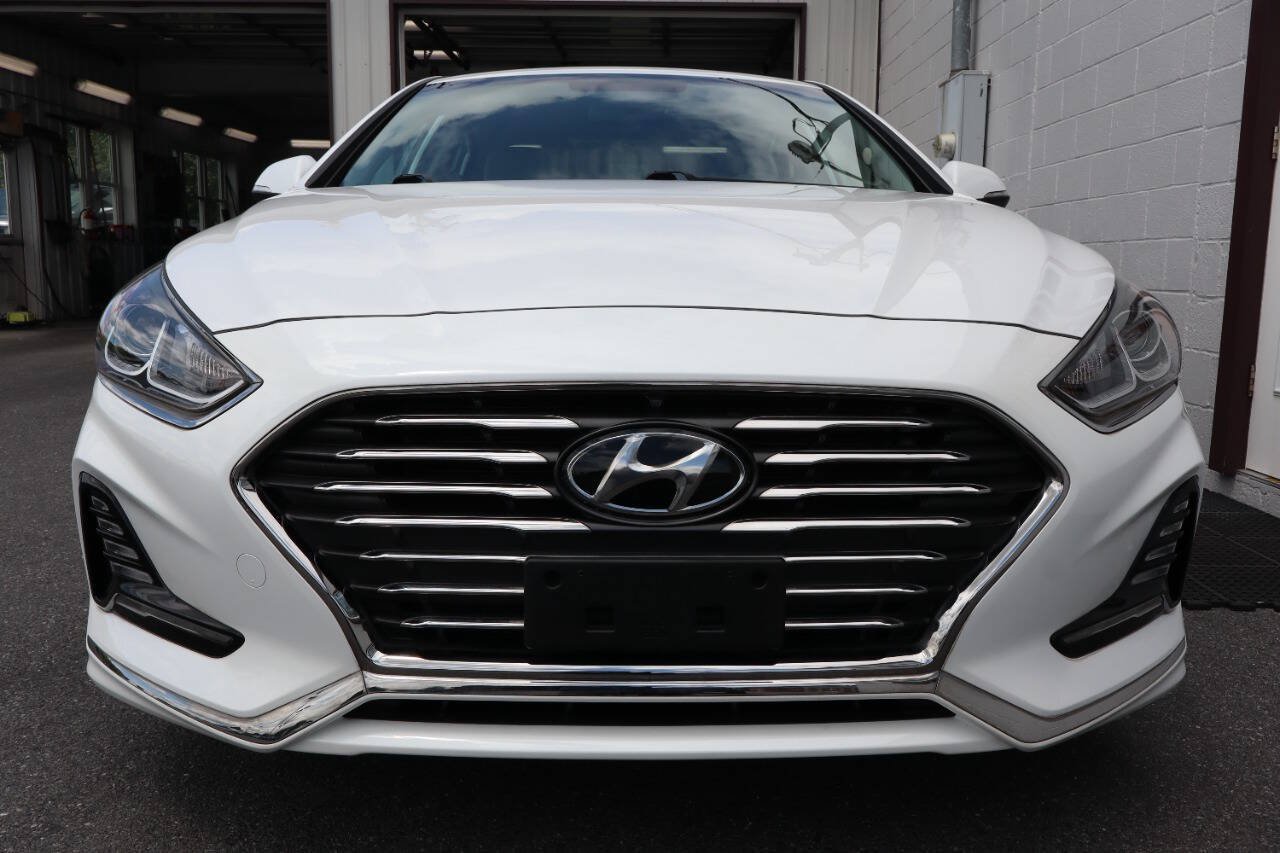 Used 2019 Hyundai Sonata Plug-In Hybrid FWD image 2