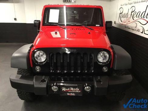 Used 2016 Jeep Wrangler Sport AWD/4WD image 4