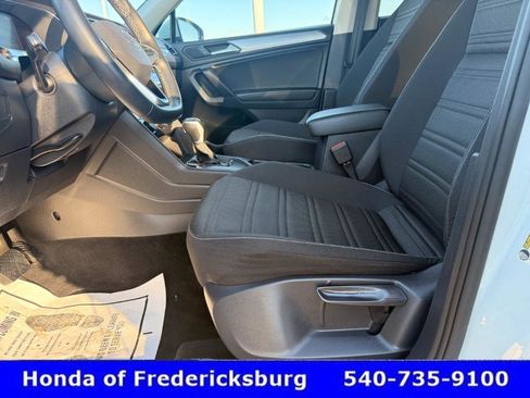 Used 2023 Volkswagen Tiguan S image 18