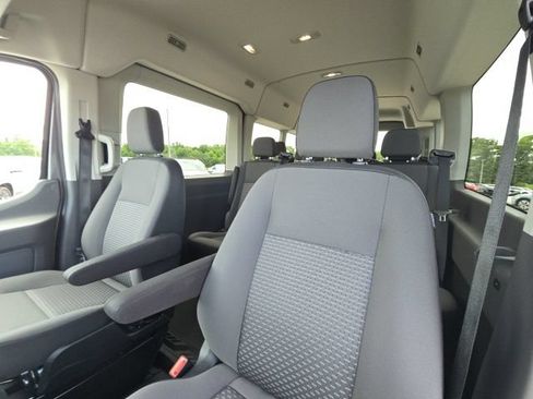 Used 2025 Ford Transit 350 XLT RWD image 21