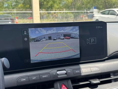 Used 2025 Kia K4 FWD image 22