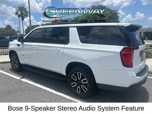 Used 2022 GMC Yukon XL AT4 AWD/4WD image 4