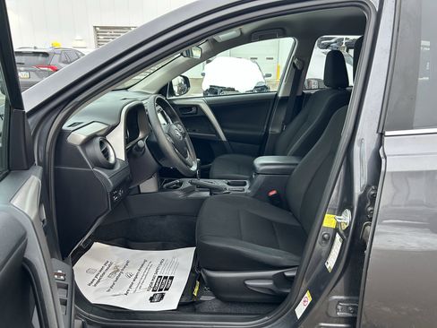 Certified 2018 Toyota RAV4 LE image 12