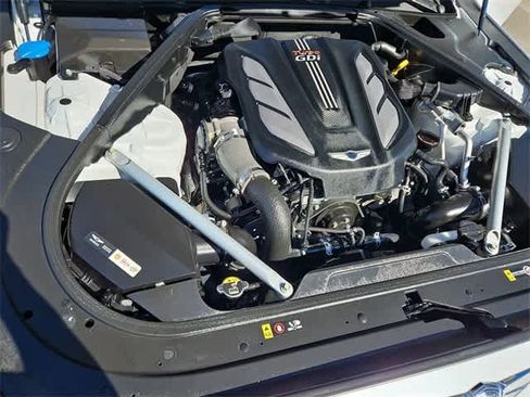 Used 2019 Genesis G90 3.3T Premium image 14