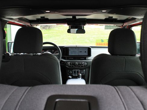 Certified 2024 Jeep Wrangler Sport AWD/4WD image 30