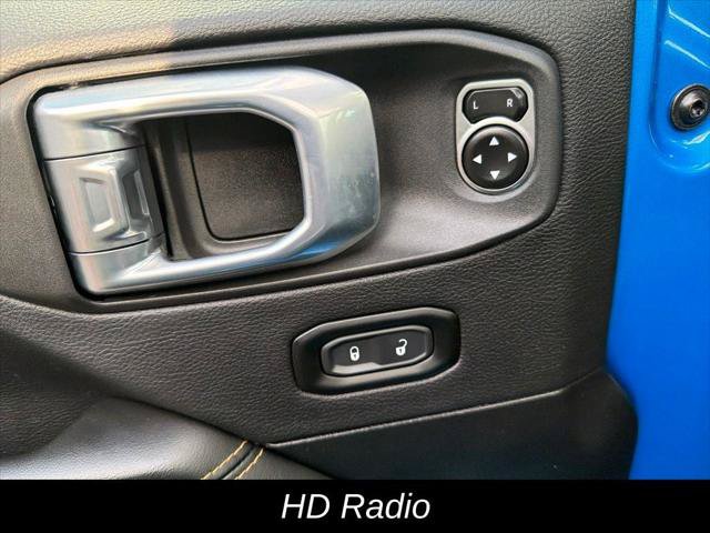 Certified 2024 Jeep Wrangler Unlimited Sahara w/ Technology Group AWD/4WD image 15