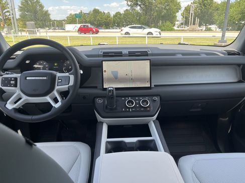 New 2025 Land Rover Defender 110 S image 26