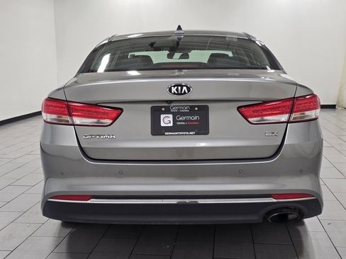 Used 2018 Kia Optima EX image 14