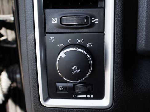 Used 2017 RAM 3500 Lone Star image 21