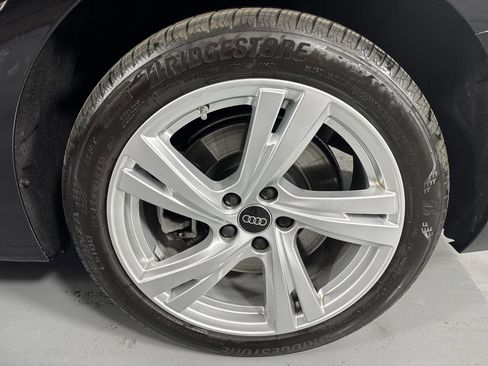 Used 2025 Audi A5 2.0T Premium Plus w/ Premium Plus image 3