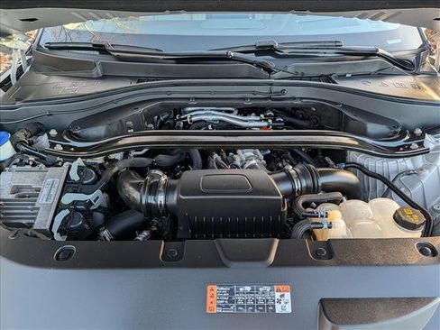 Certified 2023 Lincoln Aviator Reserve w/ Equipment Group 201A image 12