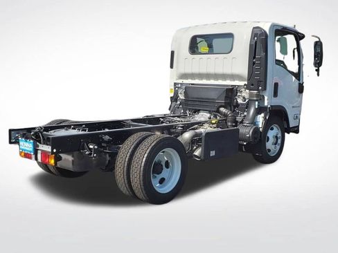 New 2025 Chevrolet Low Cab Forward 5500 XD RWD image 4