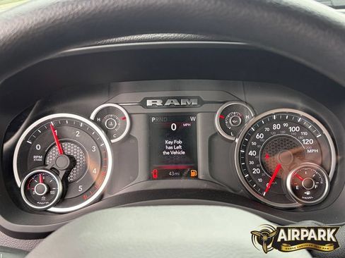 New 2026 RAM 2500 Tradesman AWD/4WD image 21