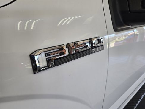 Used 2016 Ford F150 XLT w/ Equipment Group 302A Luxury image 27