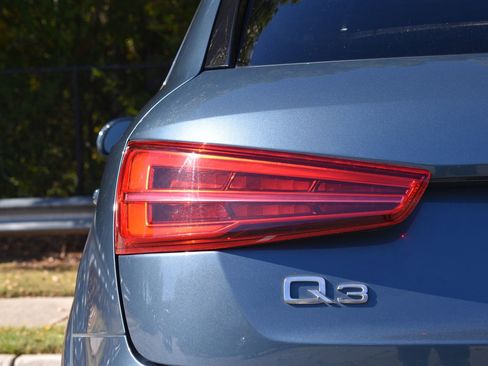 Used 2018 Audi Q3 2.0T Premium Plus w/ Premium Plus Package image 16