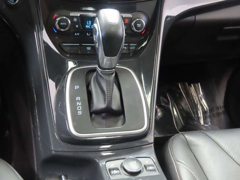 Used 2013 Ford Escape Titanium w/ Parking Technology Pkg image 11