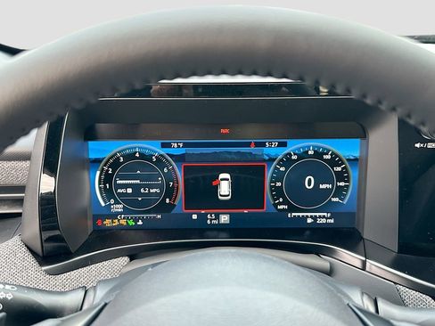 New 2026 Subaru Outback Limited AWD/4WD image 12