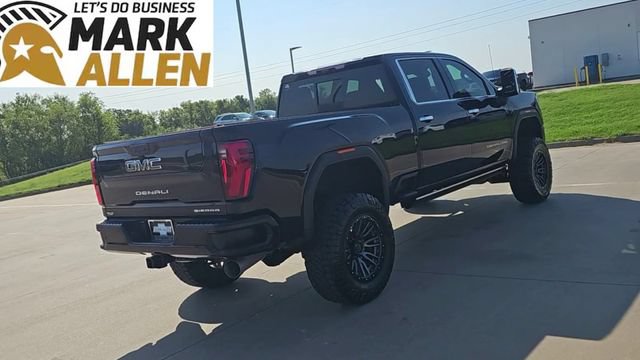 Used 2024 GMC Sierra 2500 Denali Ultimate w/ Max Trailering Package AWD/4WD image 8