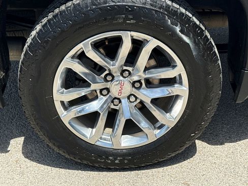 Used 2022 GMC Sierra 1500 SLT AWD/4WD image 11