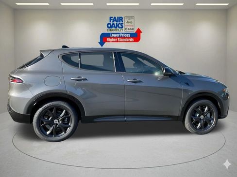 New 2025 Dodge Hornet R/T image 8