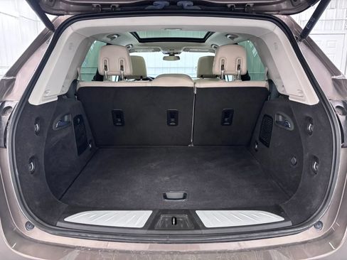 Used 2019 Buick Envision Essence AWD/4WD image 36