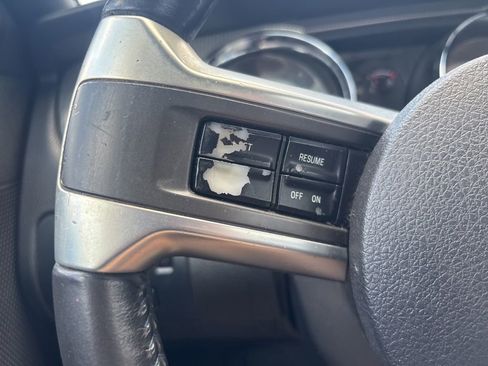 Used 2010 Ford Mustang GT Premium RWD image 18