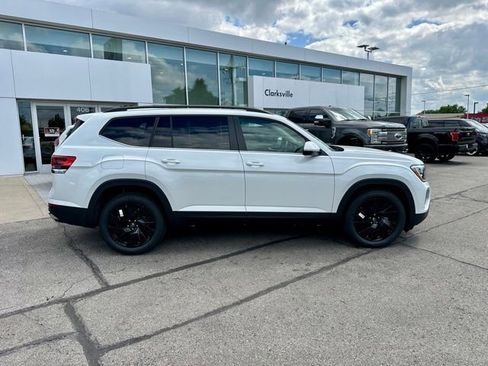 New 2026 Volkswagen Atlas SE AWD/4WD image 8