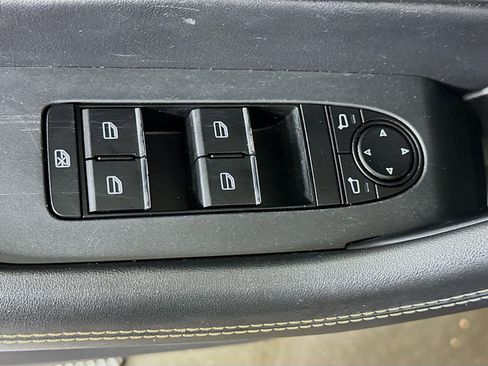 Used 2025 MAZDA CX-90 3.3 Turbo w/ Preferred Package image 15