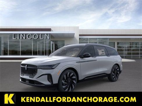 New 2026 Lincoln Nautilus Reserve image 1