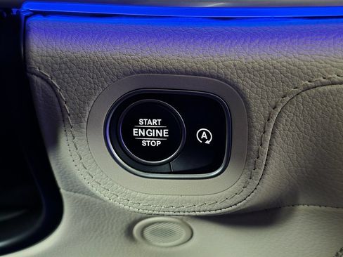Used 2021 Mercedes-Benz GLE 450 4MATIC image 25