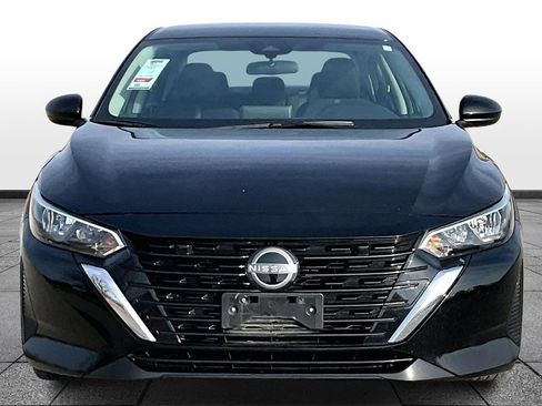 Used 2024 Nissan Sentra SV image 3