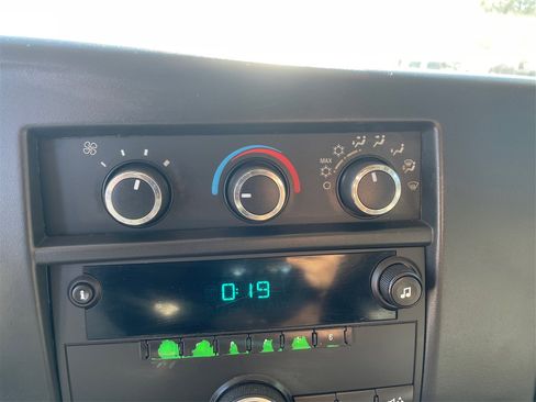 Used 2014 Chevrolet Express 2500 2500 Cargo image 45