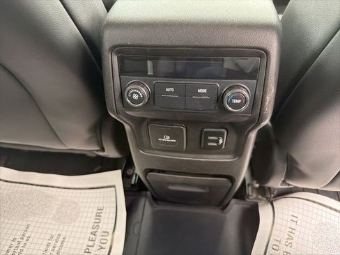 Used 2018 GMC Acadia SLT AWD/4WD image 30