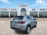 Used 2019 Jeep Compass Latitude w/ Popular Equipment Group image 4