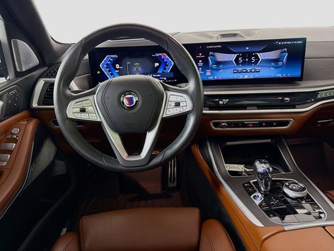 Used 2024 BMW ALPINA XB7 AWD/4WD image 26