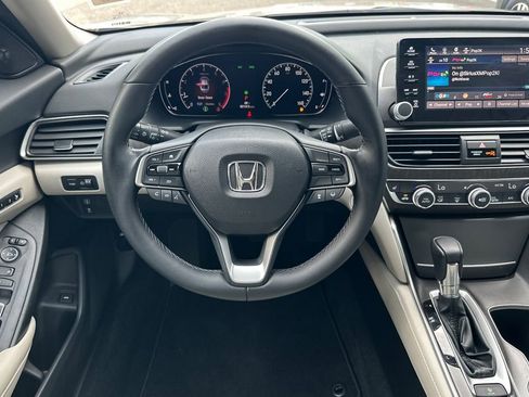 Used 2018 Honda Accord EX-L image 14