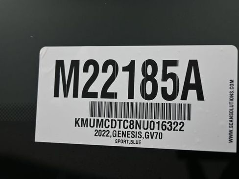 Used 2022 Genesis GV70 3.5T Sport w/ Sport Prestige Package AWD/4WD image 34