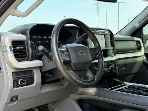 Used 2023 Ford F350 XLT w/ FX4 Off-Road Package image 17